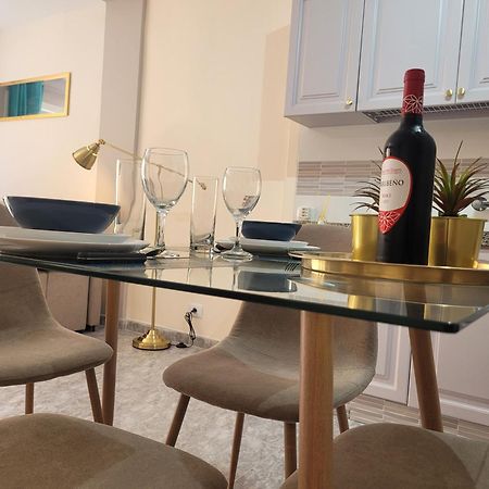 Gold Oasis Apartment El Médano Екстериор снимка