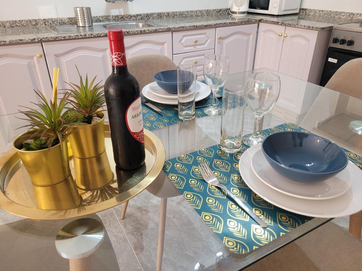 Gold Oasis Apartment El Médano Екстериор снимка